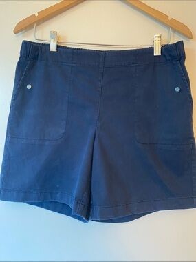 J. Jill Navy Blue Casual Shorts medium petite. 💙🤍